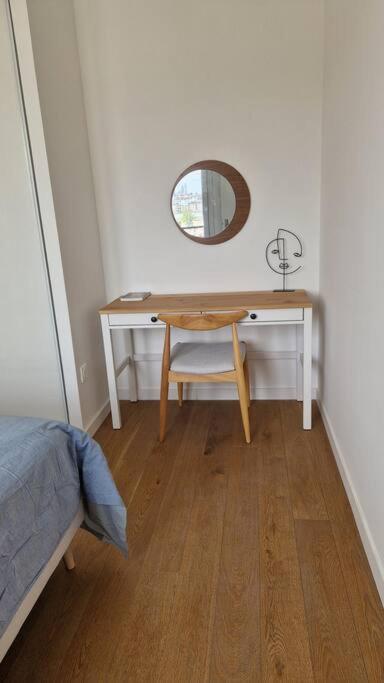 Appartement Chic & Spacious 3-bedroom With Balcony Saint-Ouen (Seine-Saint-Denis)